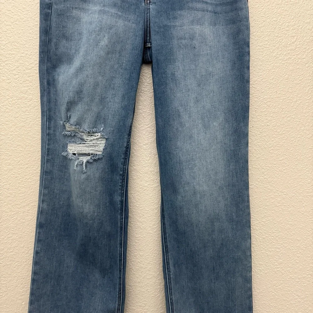 Judy Blue 90's Straight Fit Distressed Denim Jeans Size 13/31 - Picture 3 of 13